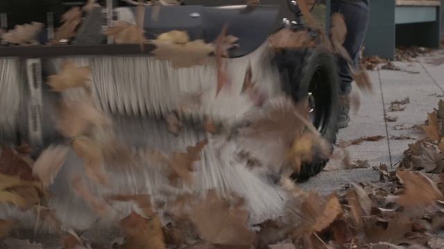 Машина подметальная Caiman Giro 700C