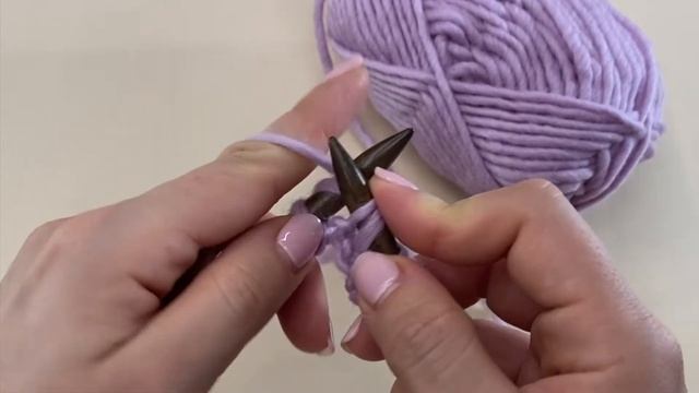 Как вязать изнаночные петли спицами - подробный базовый видеоурок