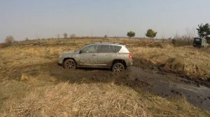 УАЗ 469 на 36 колесах белки на вояках И Джип Компас Jeep Compass