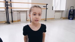 Урок лезгинки для девочек (shkola-lezginki.ru)