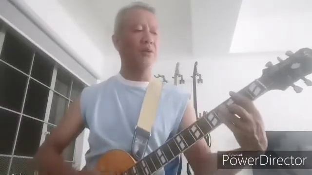 Old Man Plays Cover of Rock With You by Michael Jackson смотреть онлайн