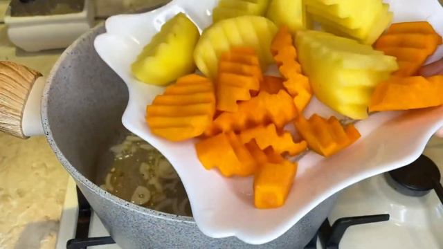 Я ГОТОВА ВАРИТЬ ТАКОЙ СУП КАЖДЫЙ ДЕНЬ! ЭТО ТАК ВКУСНО ИЗ ПРОСТЫХ ПРОДУКТОВ смотреть онлайн