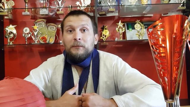 КравМага. Грандмастер Бабай. Обзоры боевых искусств. КравМага разбор. смотреть онлайн