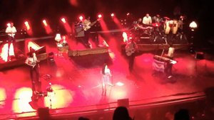 Mon Laferte Enrique Bunbury, mi buen amor , teatro Gran Rex Argentina 2018