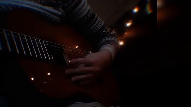 ГИТАРИСТ,НАСТРОЙ ГИТАРУ ПО ЗВЕЗДЕ | ПЕСНЯ ЛИЗЫ ИЗ СЕРИАЛА "ПАПИК". АККОРДЫ смотреть онлайн