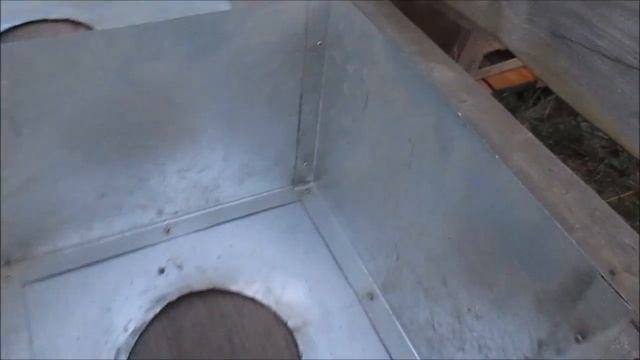 Самодельный проход сквозь кровлю из оцинкованной листовой стали смотреть онлайн