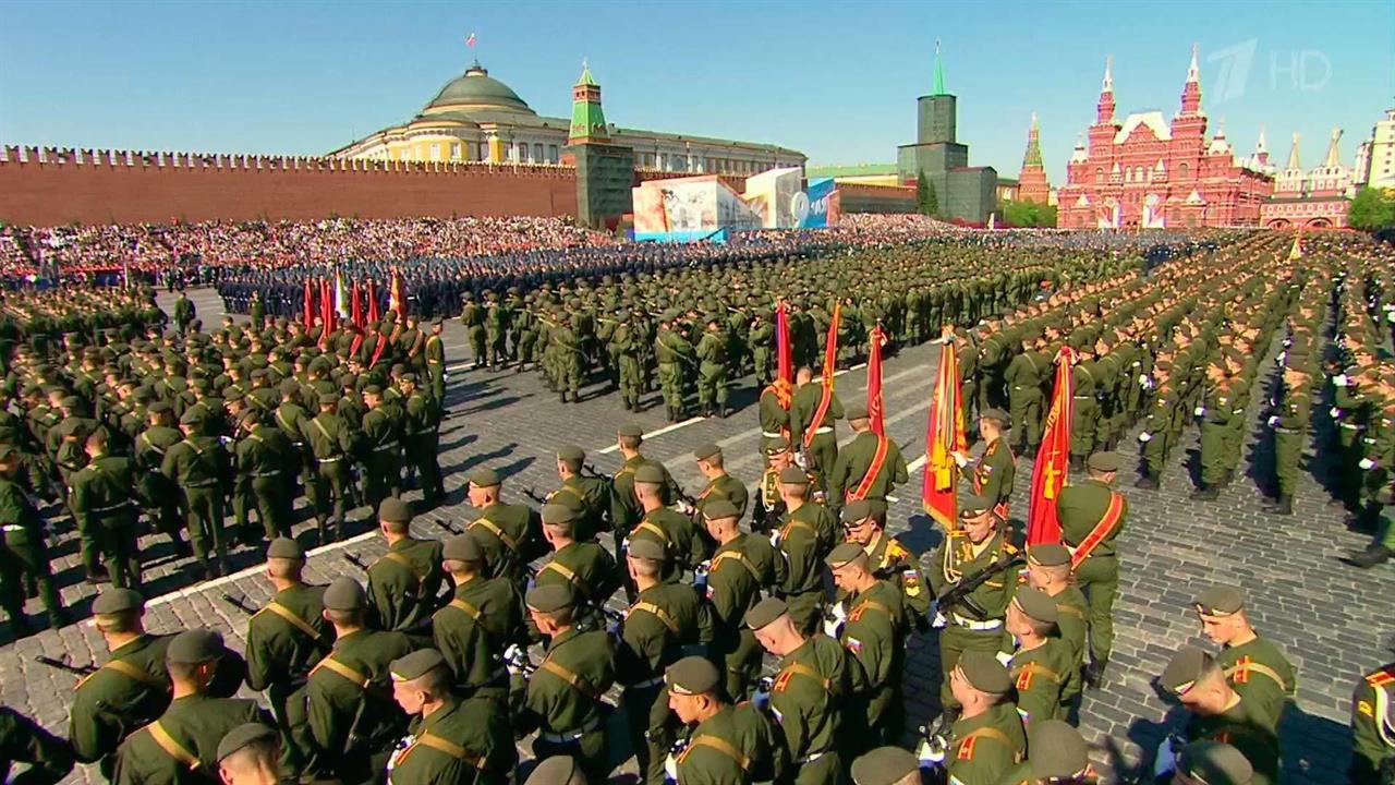 Генеральная репетиция парада в честь Дня Победы проходит на Красной площади в Москве