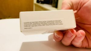 Распаковка оригинального адаптера питания USB-C Apple 20 W. Как не нарваться на подделку