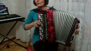 песня под баян где тропа за рекой запорошена