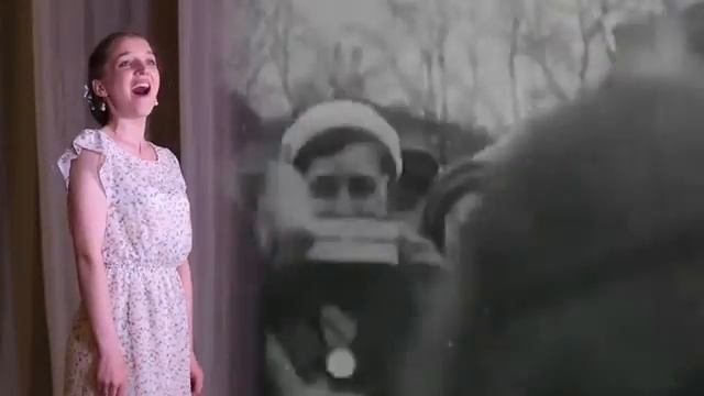 09-05-2020_Песню "Весна 45 года" исполняет Светлана Еликбаева