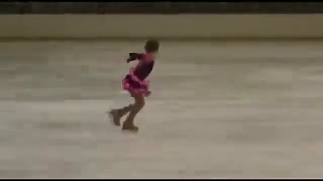 Оля Микутина - 7 лет. Начало третьего года обучения хореографии у Гусаровой Л.А. " Фея Танго" смотреть онлайн