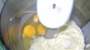 Бисквит простой на кефире