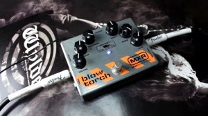 Педаль перегруза для бас гитары MXR Blow Torch