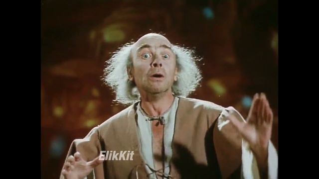 Скажите как его зовут ПУ ТИН смотреть онлайн