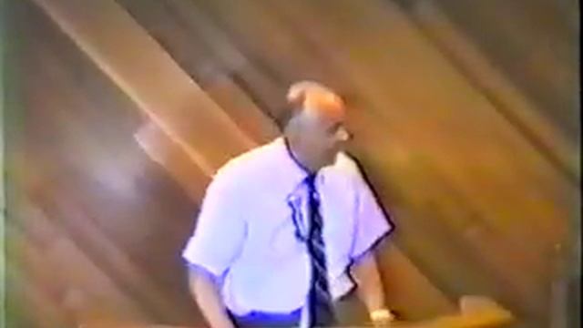 Любовь Завершающий Камень здесь, чтобы отождествить Невесту 30 06 1991 смотреть онлайн