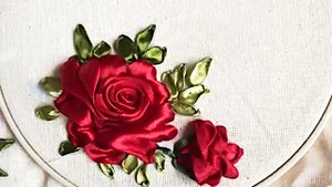 Вышивка лентами. Вышиваем шикарную КРАСНУЮ РОЗУ лентой 2 см. Подробный мастер класс