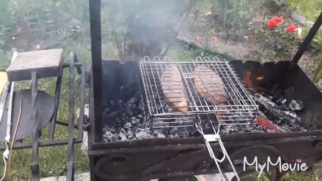 Говядина мраморная стейк на решетке на мангале смотреть онлайн