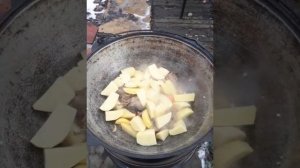 Фазан тушеный в казане с овощами,рецепт фазана в казане