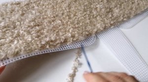 Стильная вязаная сумка на зиму. Сумка на канве из буклированной пряжи