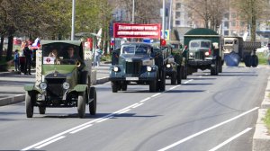 Ретро-парад в Санкт-Петербурге 18.05.2024 - грузовые и легковые автомобили