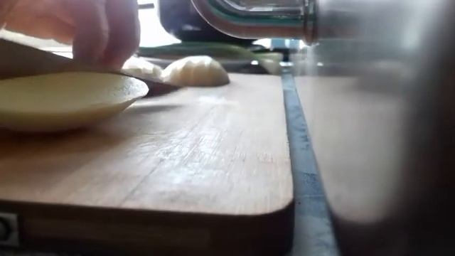 Как Приготовить Картошку С Мясом. Ешьте побольше лука! Польза его многогранна! 20 сентября 2020 г смотреть онлайн