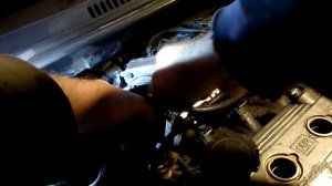 3  Снятие гофры впускного коллектора на Джили МК