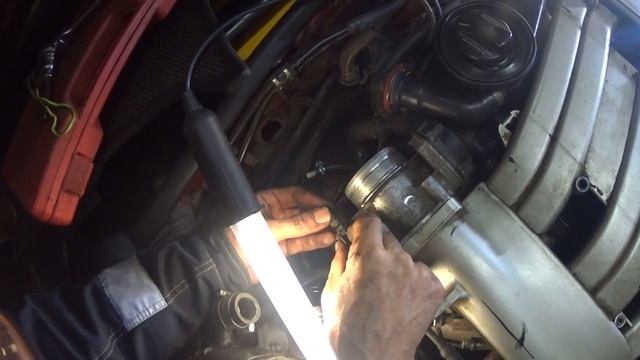 Профилактика и чистка форсунок на VW Passat B5 VR5 2.3 (AGZ) (детальный отчёт) ? смотреть онлайн