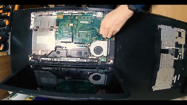 Разборка ноутбука ASUS X751N смотреть онлайн