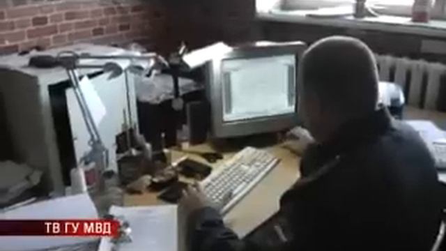 Свердловские полицейские в Тавде через 20 минут после сообщения задержали угонщиков смотреть онлайн