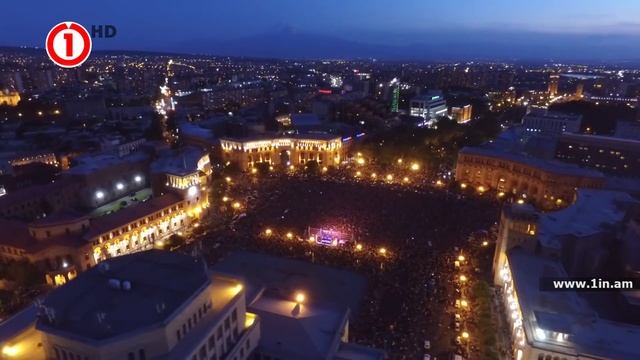 Հանրապետության հրապարակն այսօր՝ թռչնի թռիչքից смотреть онлайн