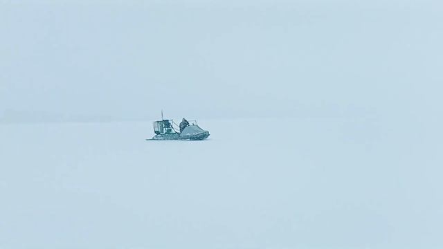 Аэролодка. Погодка выгнала с рыбалки. Ветер, снегопад при ноле. смотреть онлайн