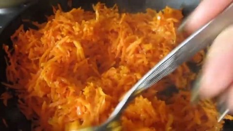 Салат Обжорка с грибами | Необычный салат