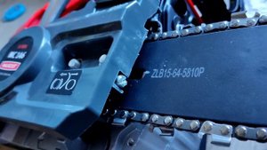 Бензопила Maxcut MC 146 Shark, сборка и первый запуск.