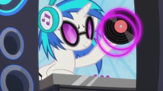 Octavia and DJ Pon-3's Dubstep Cello (Slice of Life) | MLP: FiM [HD] смотреть онлайн