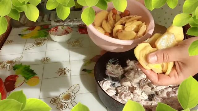 Куриные желудки с картофелем в духовке смотреть онлайн