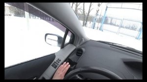 Обзор Toyota Yaris 2008г (Косметичка на колесах)