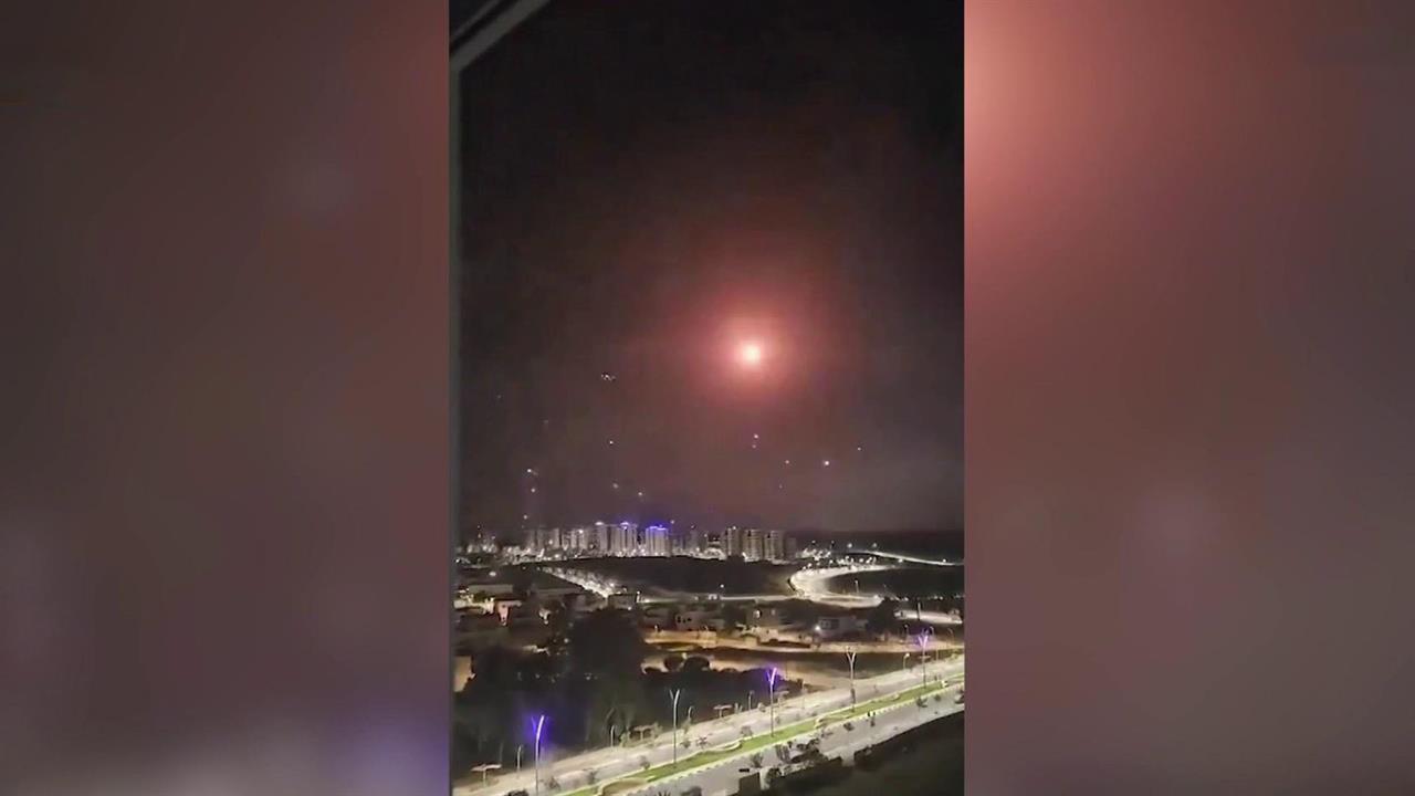 Эскалация на Ближнем Востоке: Иран впервые нанес прямой удар по Израилю