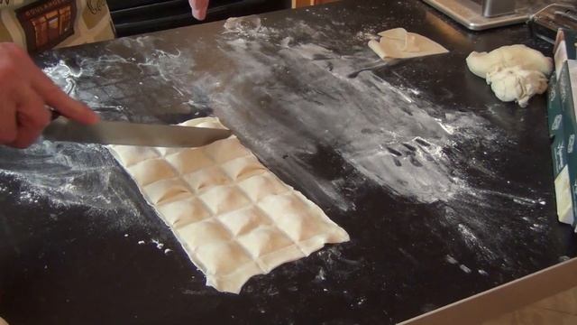 Скалка для равиолли смотреть онлайн