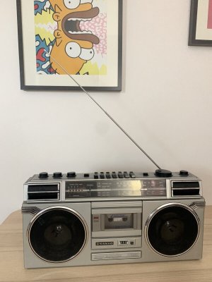 SANYO M9927K STEREO RADIO CASSETTE  BOOMBOX-редкий произведён в КОРЕЕ.
