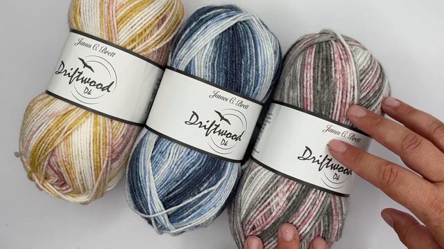 YARN REVIEW: James C Brett Driftwood DK смотреть онлайн