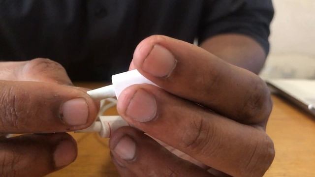 Identify Apple Original VS Fake USB-C to Lightning Cable смотреть онлайн