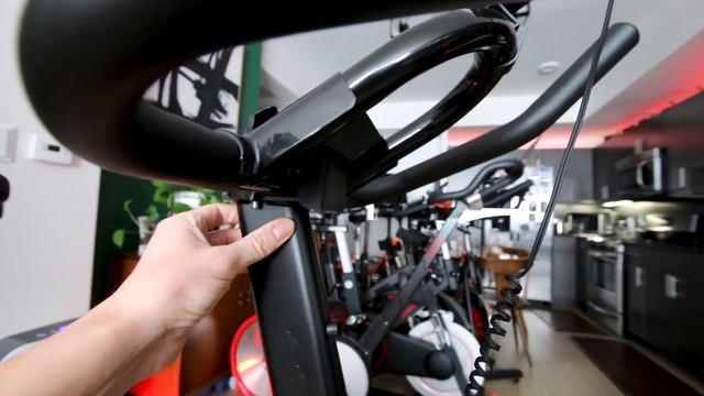 Peloton vs $330 Yosuda exercise bike смотреть онлайн