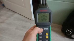 Детектор металла (проводки) Mastech MS6818 - глюк.