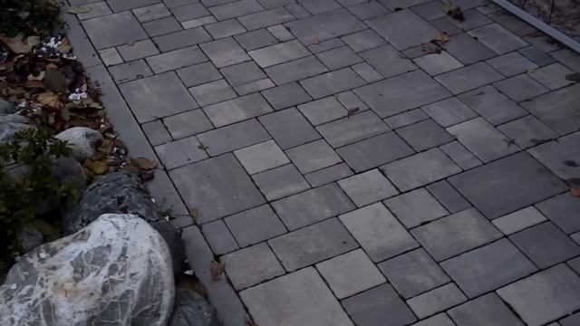 ПРАВИЛЬНАЯ отмостка своими руками в ЗАГОРОДНЫЙ ДОМ! / Всё про отмостку дома от А до Я!