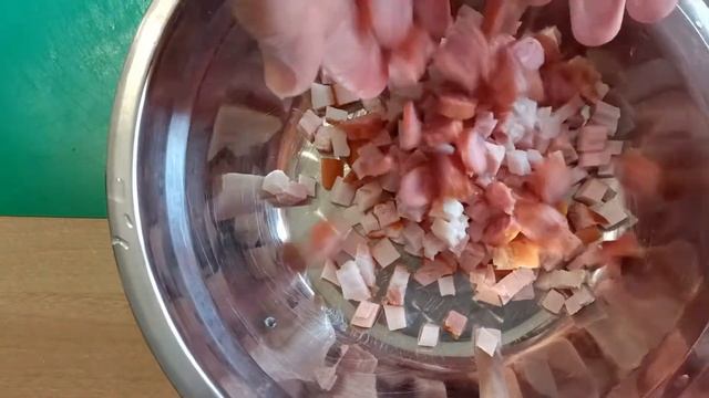 Гренки на завтрак. Готовим из того, что есть в холодильнике. #гренки #завтрак #идеядлязавтрака