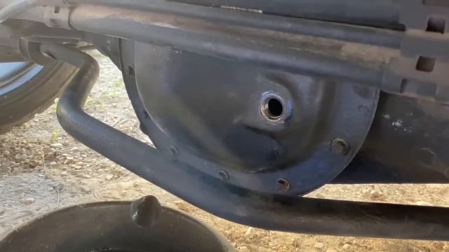 Lifted Tahoe in Mexico ! 2015 Tahoe rear differential fluid change.