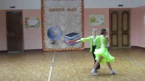 Русские дети танцуют латиноамериканский танец Сальса