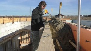 45.Заливка армопояса для дома из газоблока своими руками, почему не разорвало опалубку