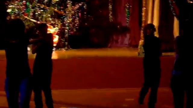 хип-хоп (Койгородок).avi смотреть онлайн