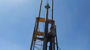 Обсадка скважины металлической трубой (г.Орск)